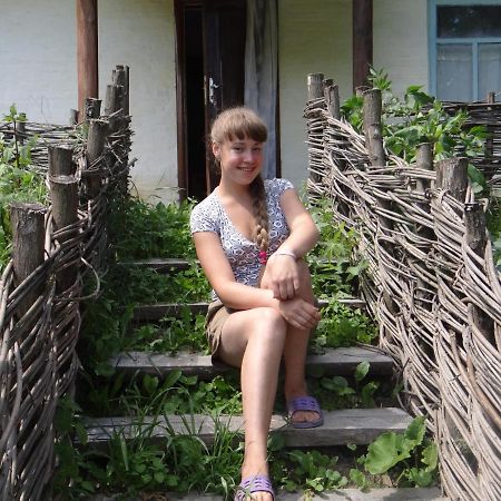 Maliovnytsya Guest House Dybintsy Luaran gambar