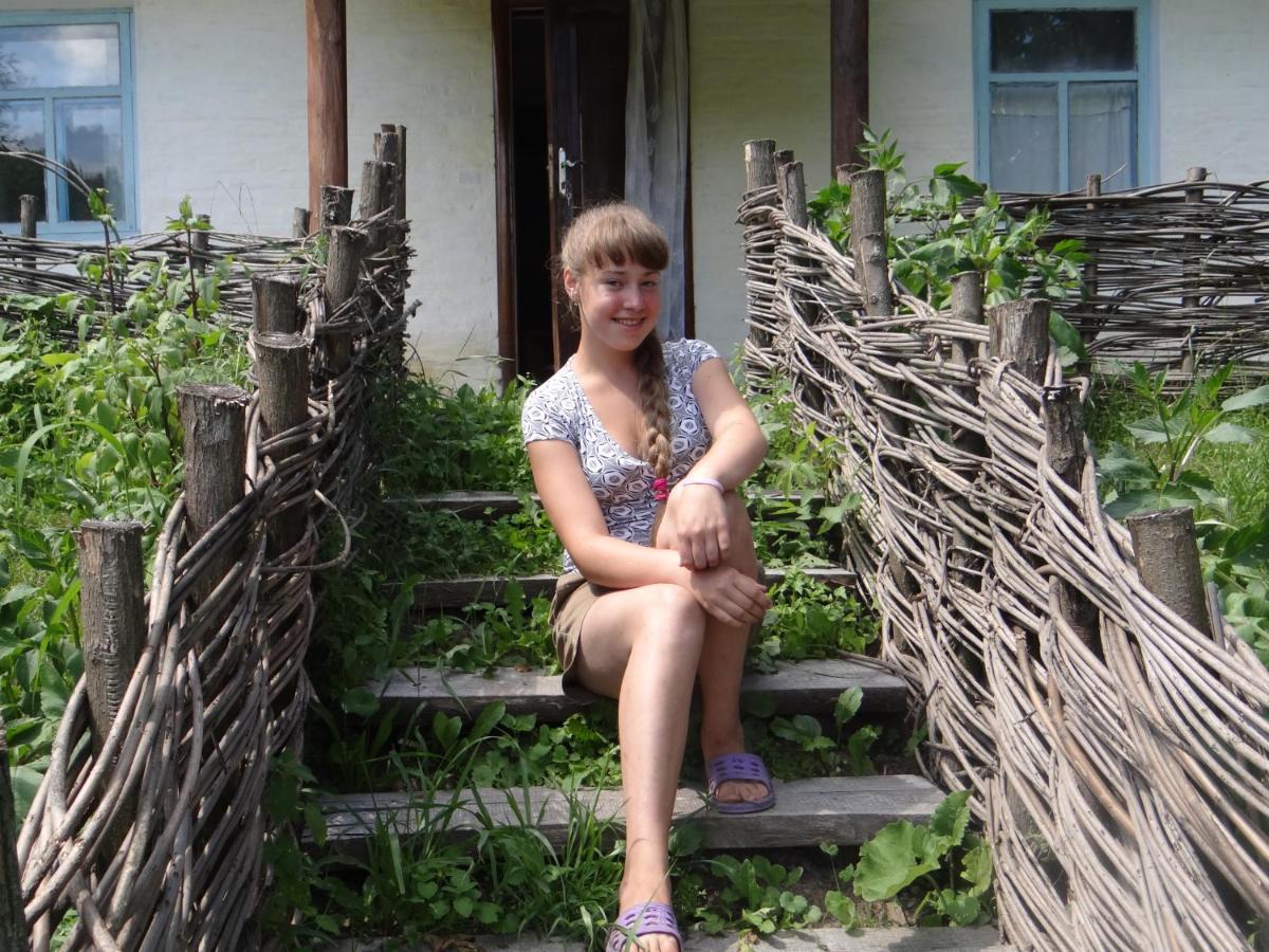 Maliovnytsya Guest House Dybintsy Luaran gambar